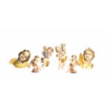 Künstler (18. bis 20. Jh.)6 kleine Putti-Figuren, Lindenholz, farbig und gold staffiert, Höhe 11,5
