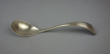 SILBERNER SAUCENLÖFFEL / VORLEGELÖFFEL / serving spoon, Niederlande, 833 Silber (58 Gramm),