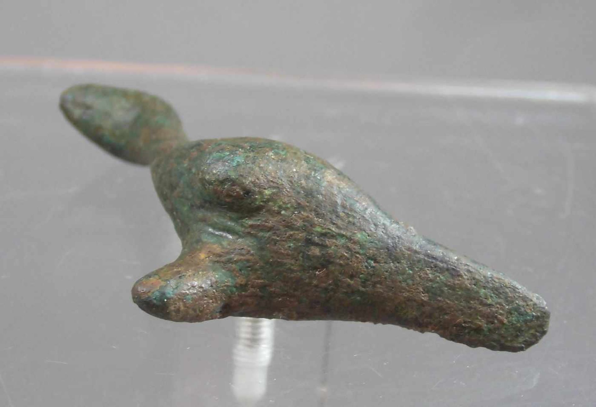 ARCHAISCH - HELLENISTISCHE TIERFIGUR "Ente" / "Gans", Bronze, ca. 1700 v. Chr.; stilisierte - Bild 5 aus 5