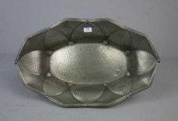 JUGENDSTIL - SCHALE, art nouveau pewter bowl, Kayserzinn. Oblonge Schale mit passiger, konischer