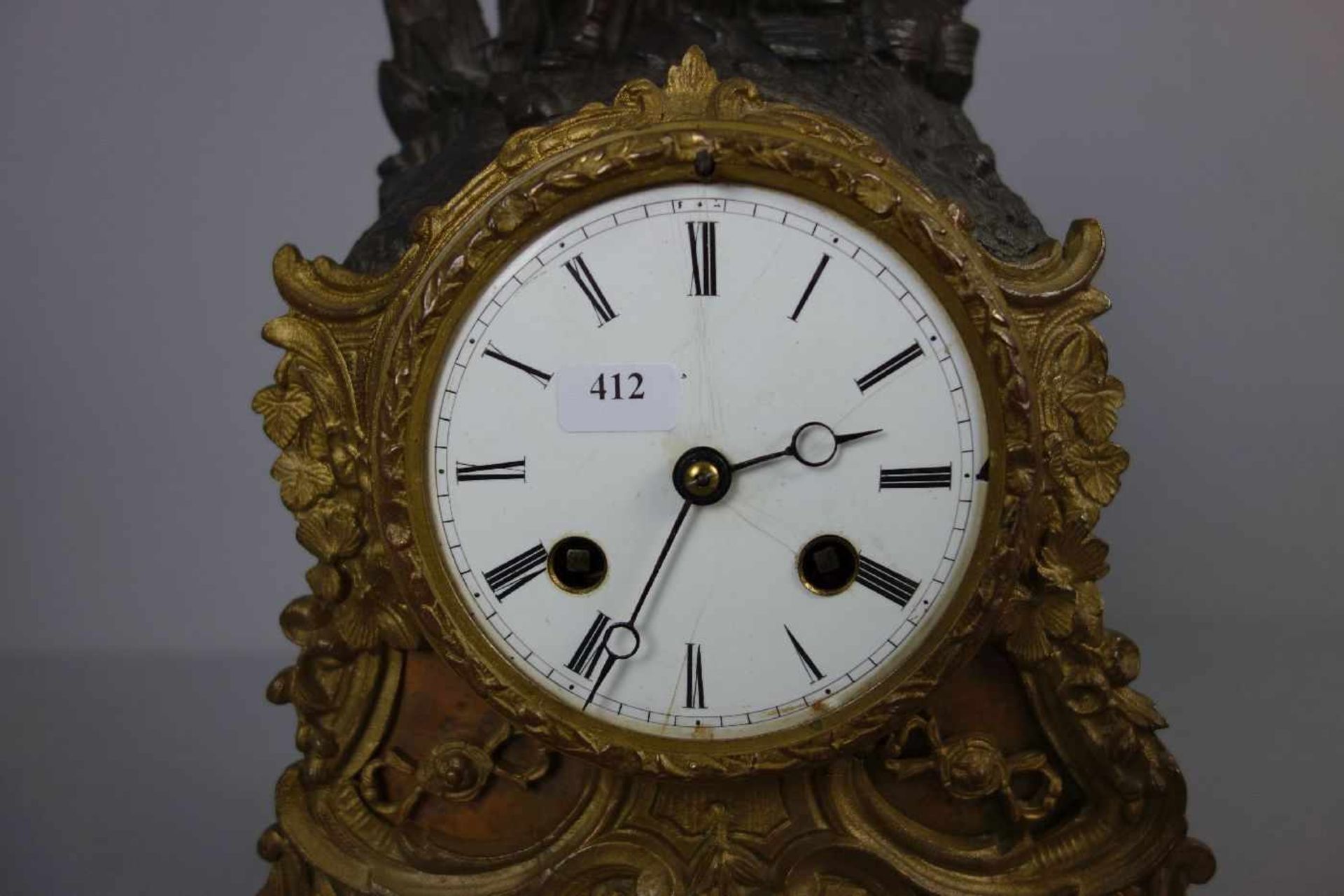FIGÜRLICHE TISCHUHR / KAMINUHR "Orientale" / fire place clock, Régule - Gehäuse, dunkelbraun und - Bild 2 aus 6