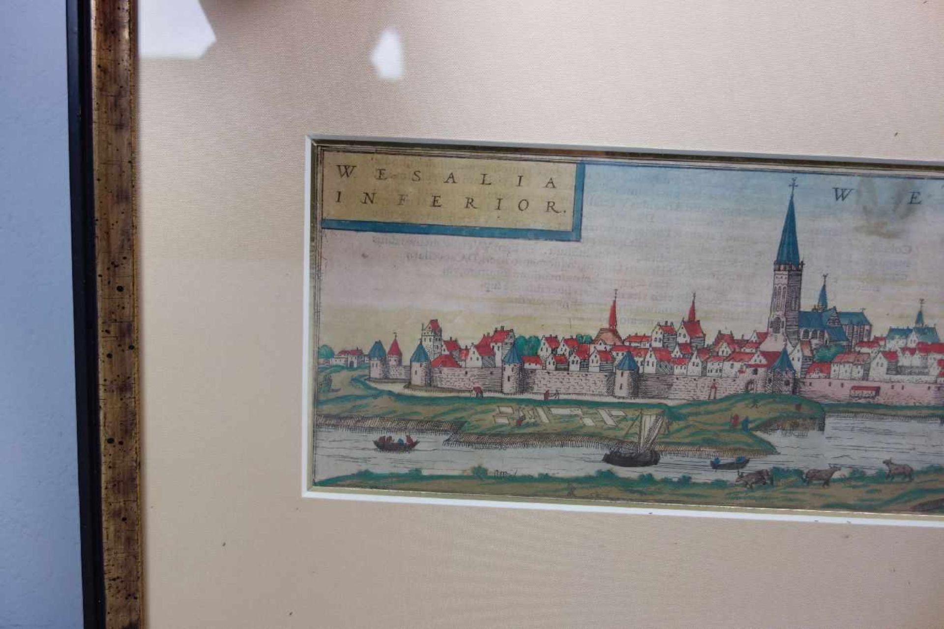 KOLORIERTER KUPFERSTICH WESEL, Ansicht der Stadt Wesel mit Titelkartusche "WESALIA INFERIOR"; aus - Image 2 of 4