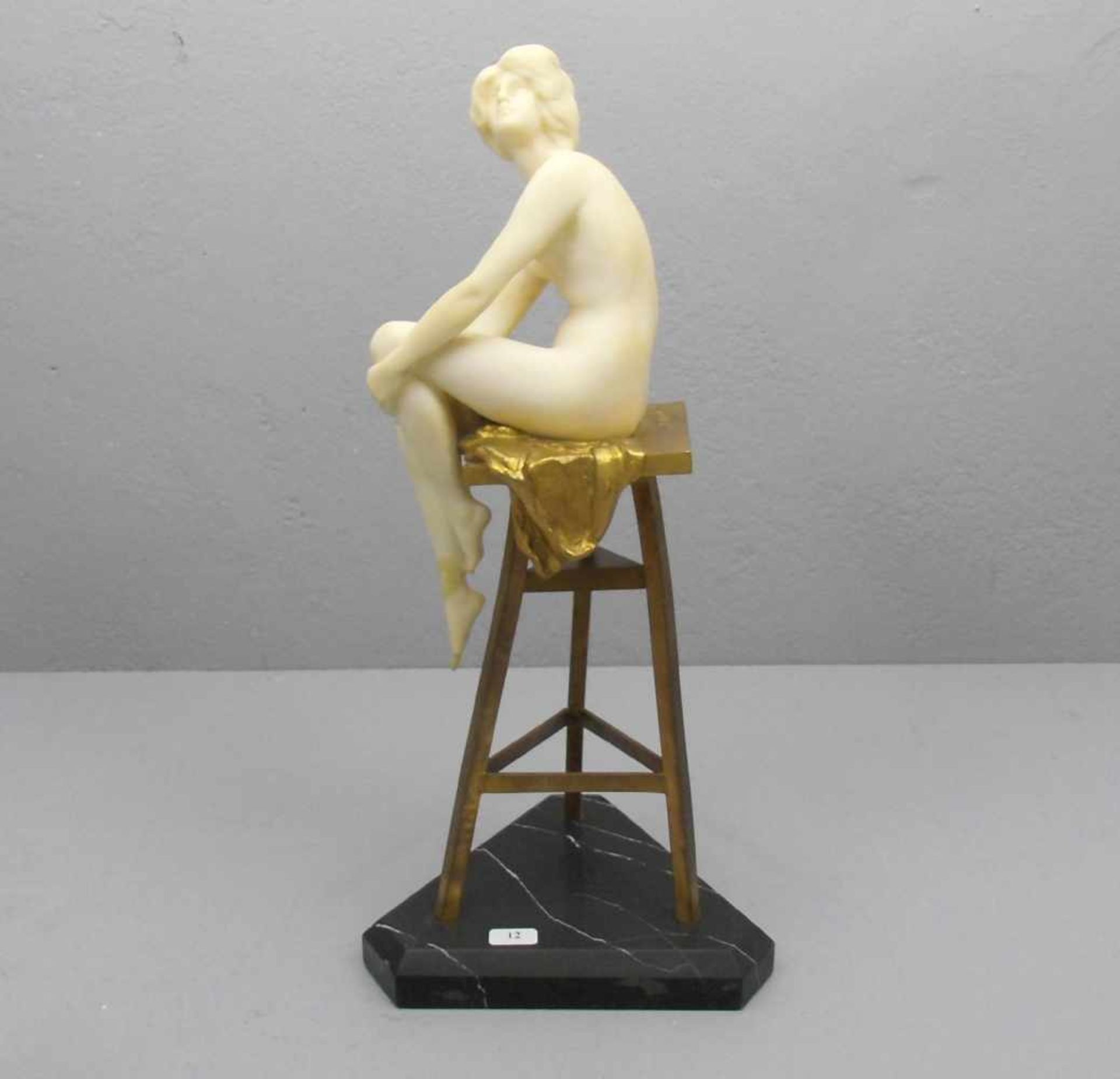 MARCUSE, RUDOLF (gelegentlich auch Markuse; Berlin 1878- ca. 1930), Skulptur: "Das Modell -