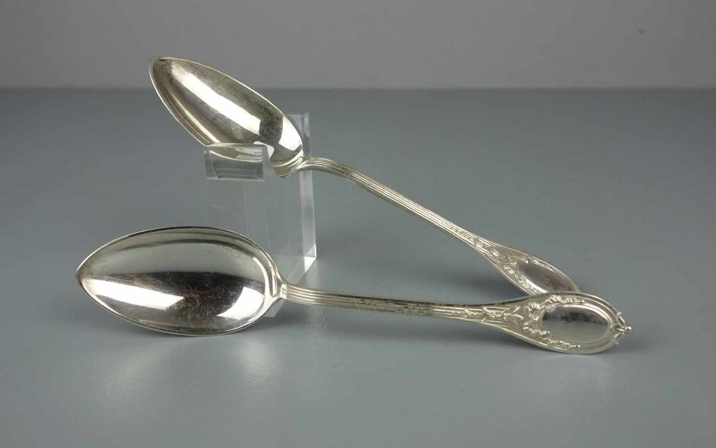 PAAR SPEISELÖFFEL / silver spoons, deutsch, um 1900, 800er Silber (insg. 135 Gramm). Gemarkt mit