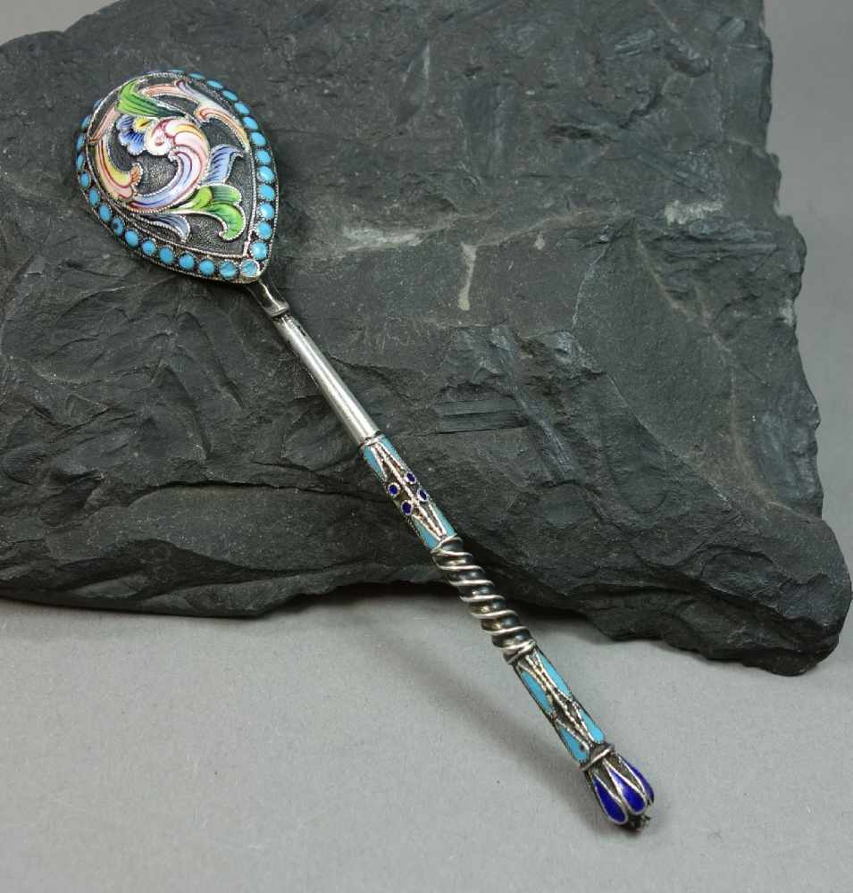 KLEINER CLOISONNÈ-LÖFFEL / small cloisonné-enamel and silver spoon, um 1900, Russland, Silber und