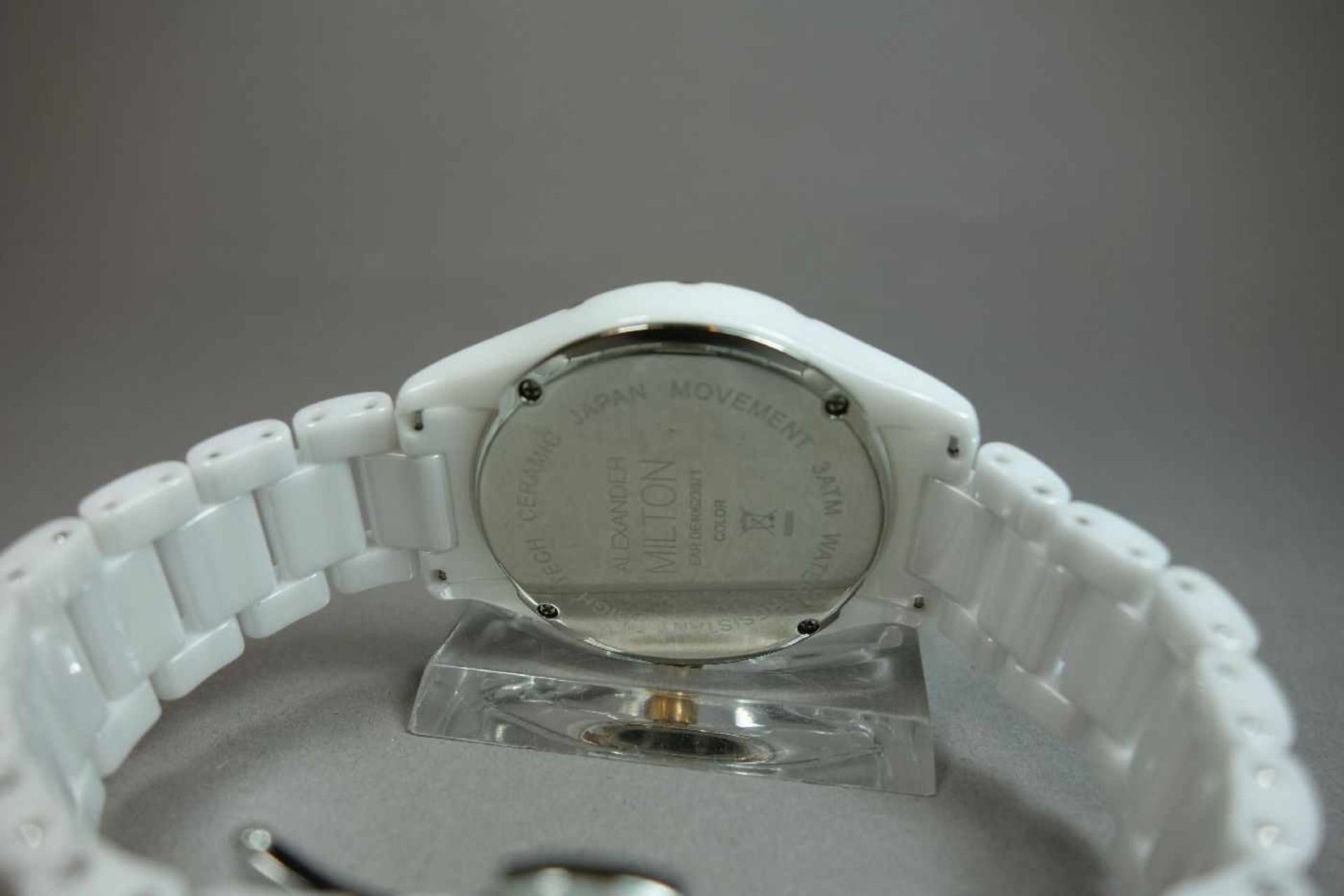 KERAMIK-ARMBANDUHR ALEXANDER MILTON / wristwatch, Quarz-Uhr, Manufaktur Alexander Milton / - Image 4 of 5