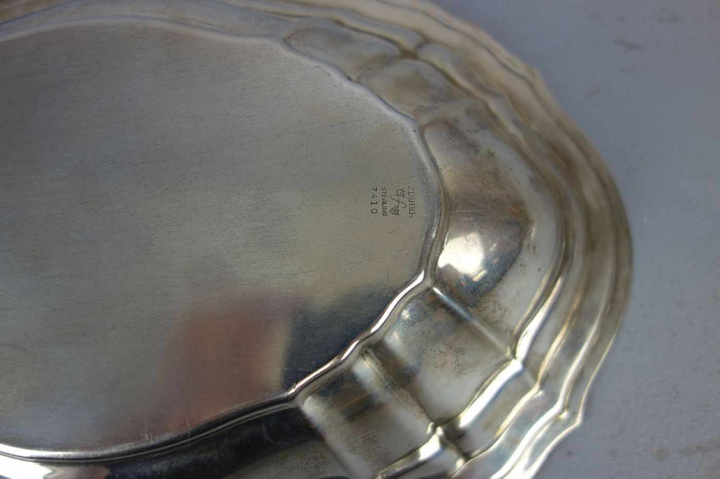 DECKELSCHALE / GEMÜSESCHALE / silver covered bowl, 1. H. 20. Jh. Sterlingsilber (insg. 674 Gramm), - Bild 7 aus 8