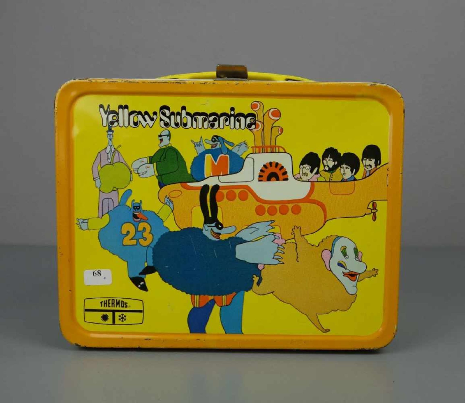 THE BEATLES MERCHANDISE / MEMORABILIA: BROTDOSE / LUNCHBOX, 1968. Blech, polychrom staffiert;