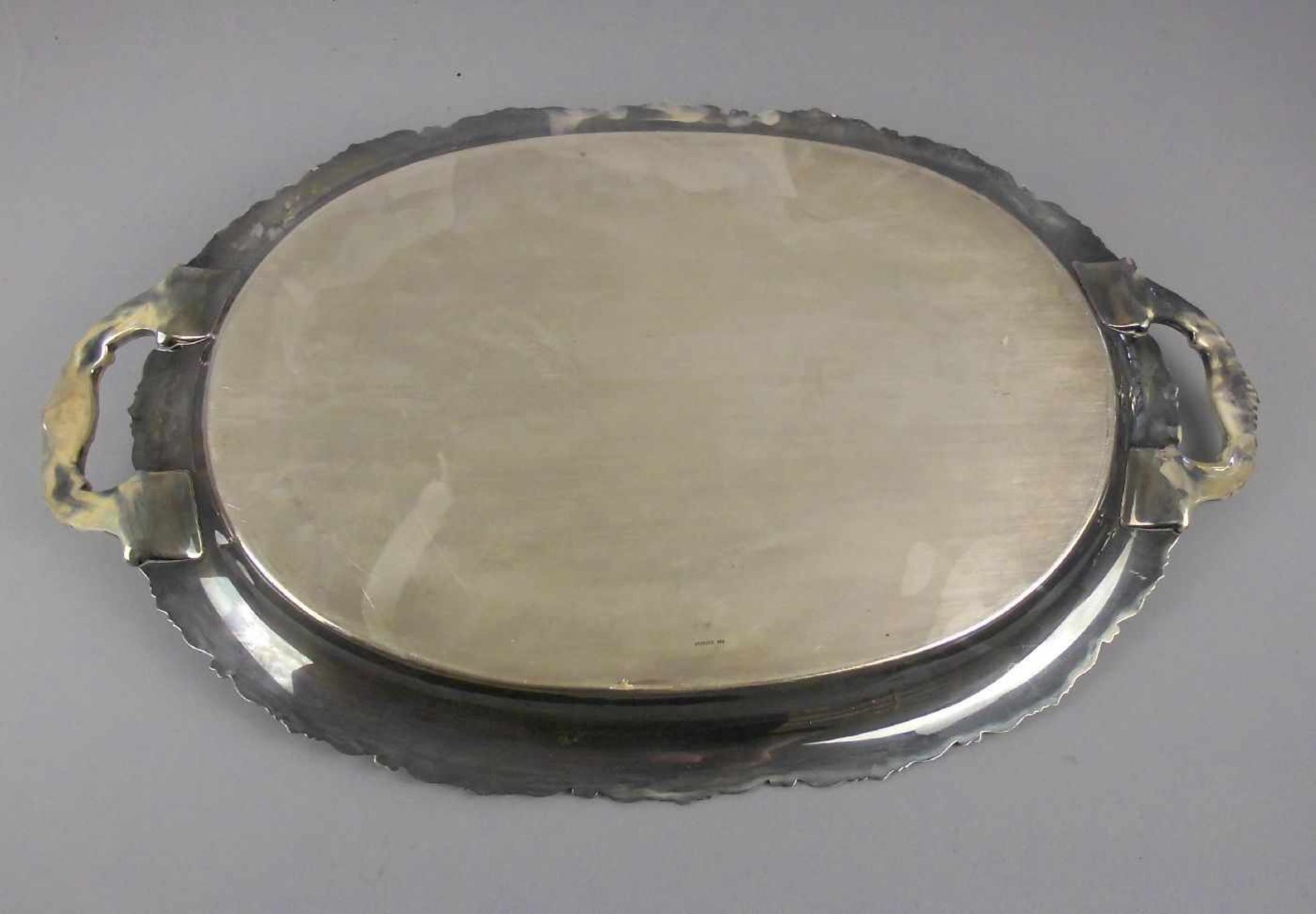 TABLETT / PLATTE / tray, Sterlingsilber (ca. 2270 g), gepunzt "Sterling" und nummeriert 950. Ovale - Image 4 of 5
