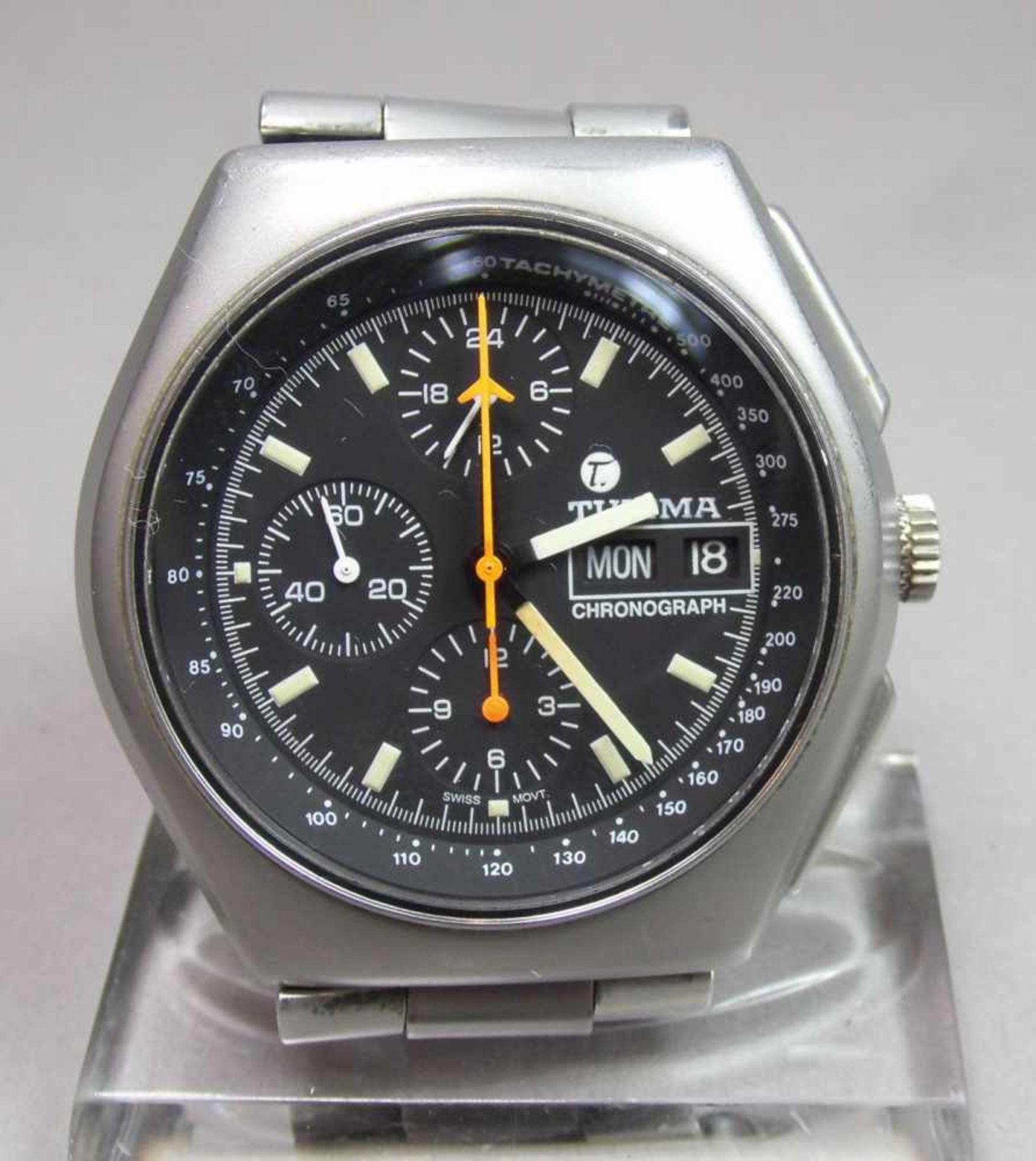 VINTAGE ARMBANDUHR: TUTIMA FLIEGERCHRONOGRAPH / MILITÄR CHRONOGRAPH (BUNDESWEHR) / wristwatch,