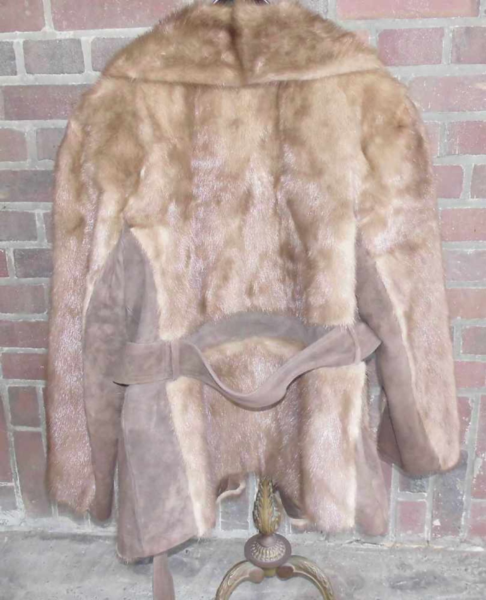 PELZ KURZMANTEL / TAILLIERTE NERZ - JACKE / fur coat, Größe 38 / 40 (M/L), hellbrauner Pelz mit - Image 7 of 9
