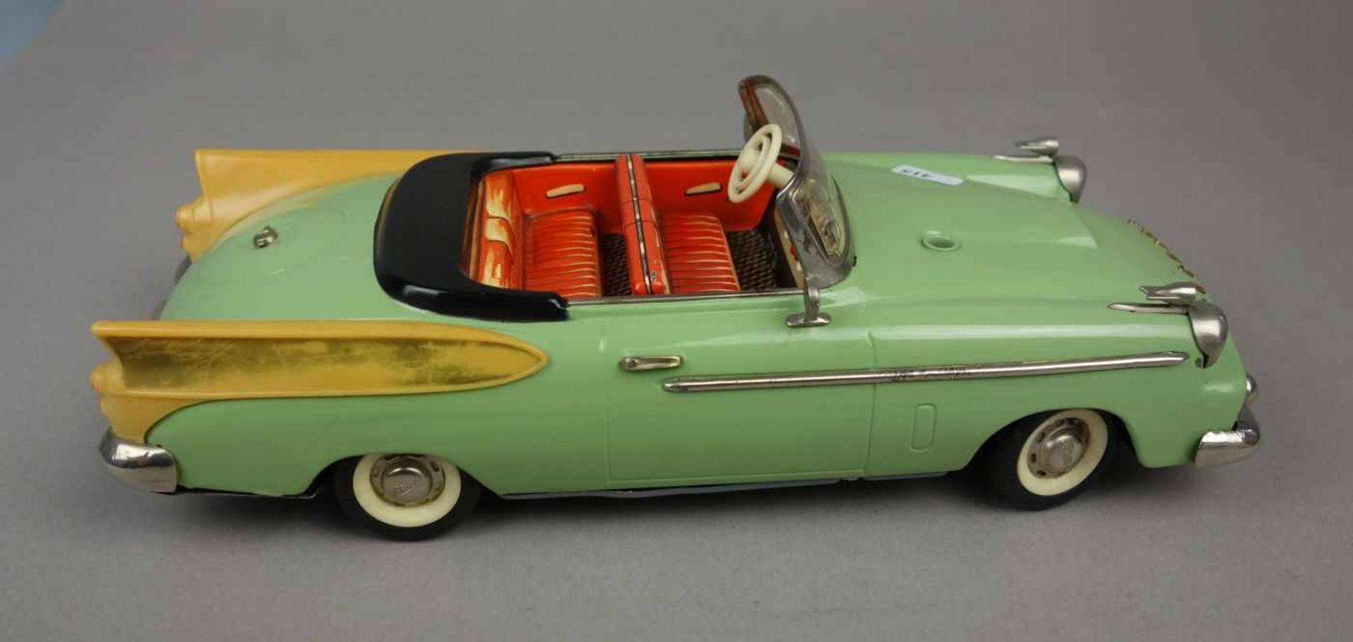 BLECHSPIELZEUG FAHRZEUG / AUTO: SCHUCO - Synchromatic 5700 / tin toy car, Blech, farbig gestaltet, - Bild 4 aus 8