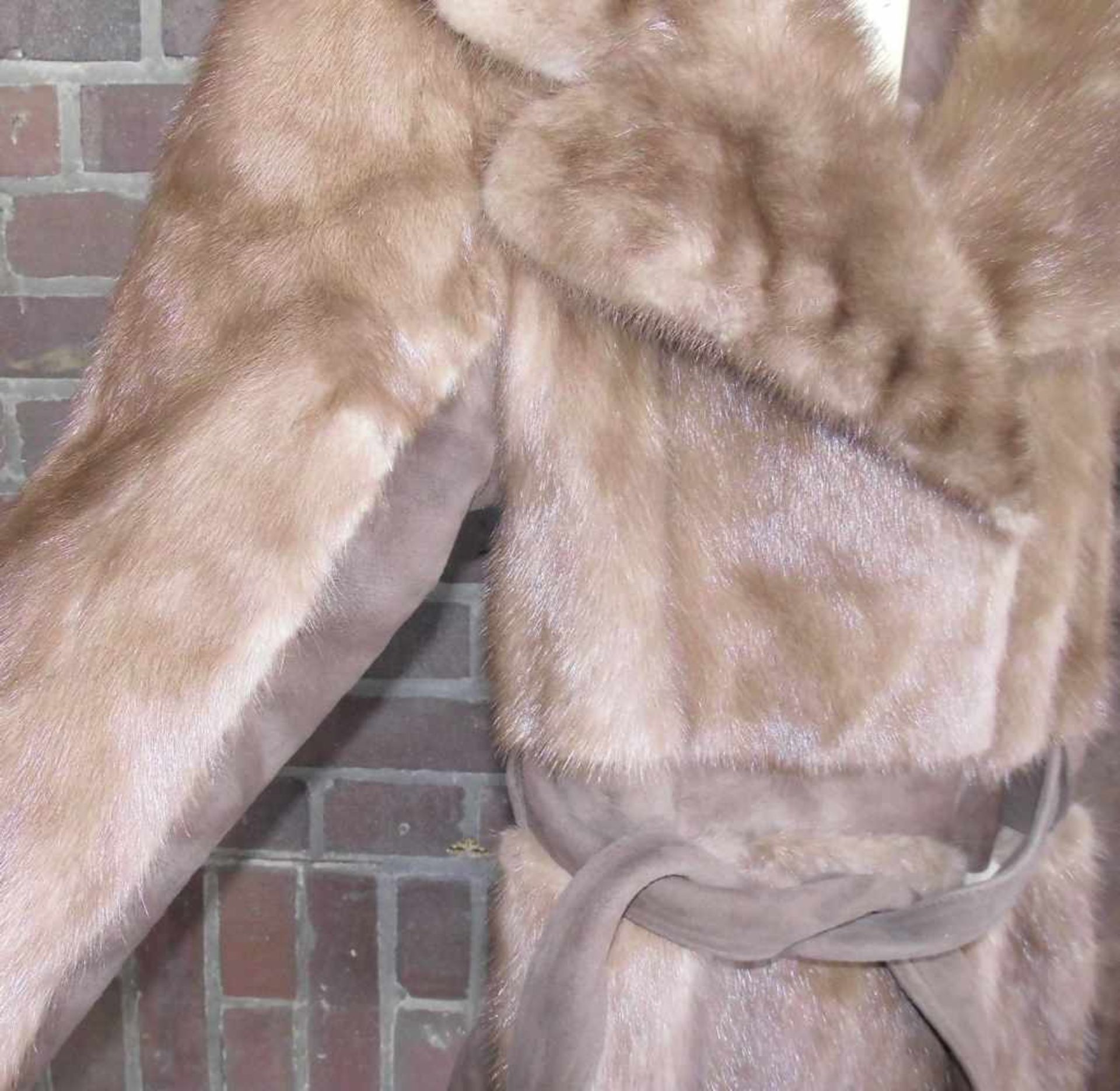 PELZ KURZMANTEL / TAILLIERTE NERZ - JACKE / fur coat, Größe 38 / 40 (M/L), hellbrauner Pelz mit - Image 2 of 9