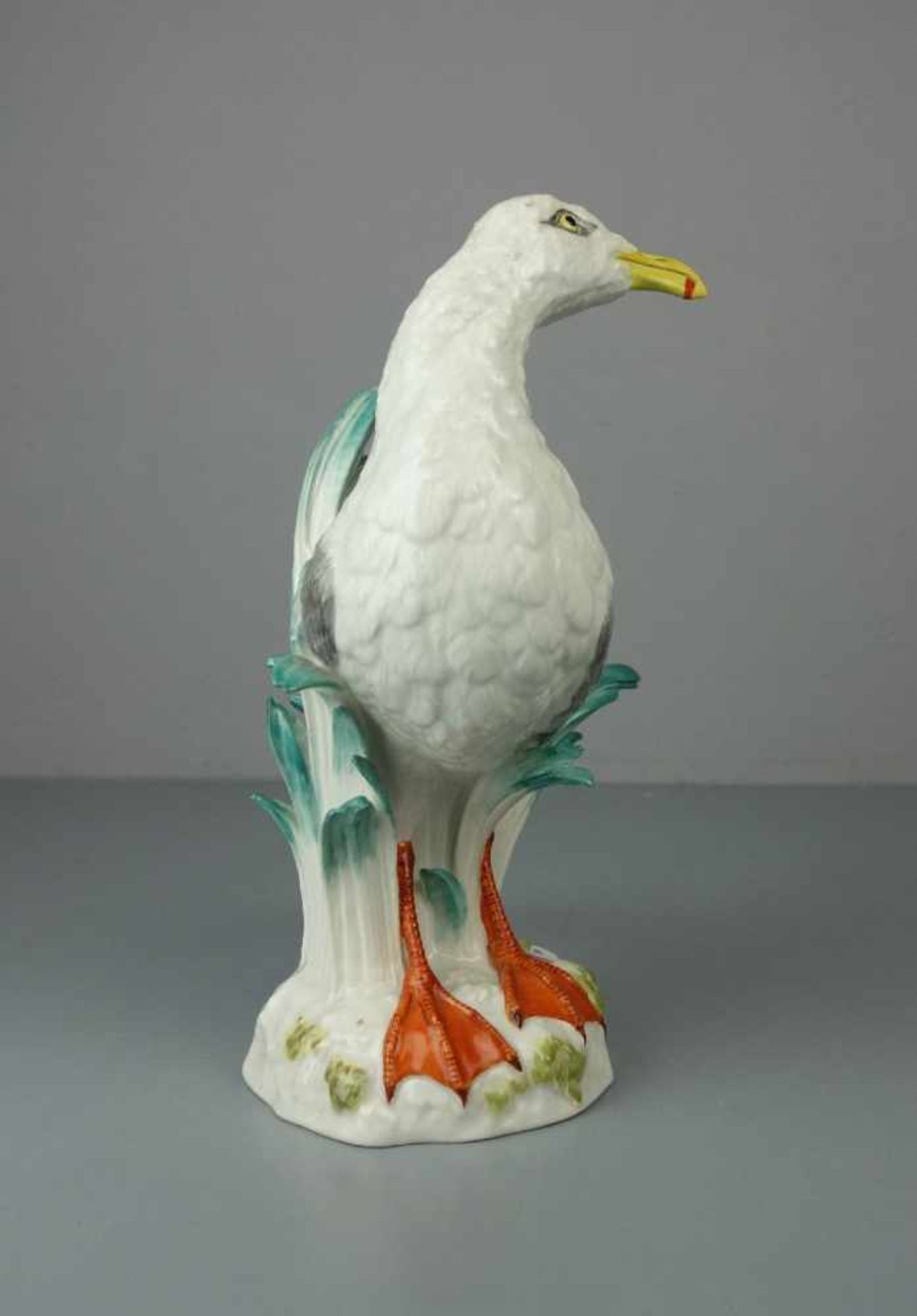 PORZELLANFIGUR "MÖWE / SEEMÖVE" / seagull, Manufaktur Meissen, unterglasurblaue Schwertermarke (1. - Image 5 of 7