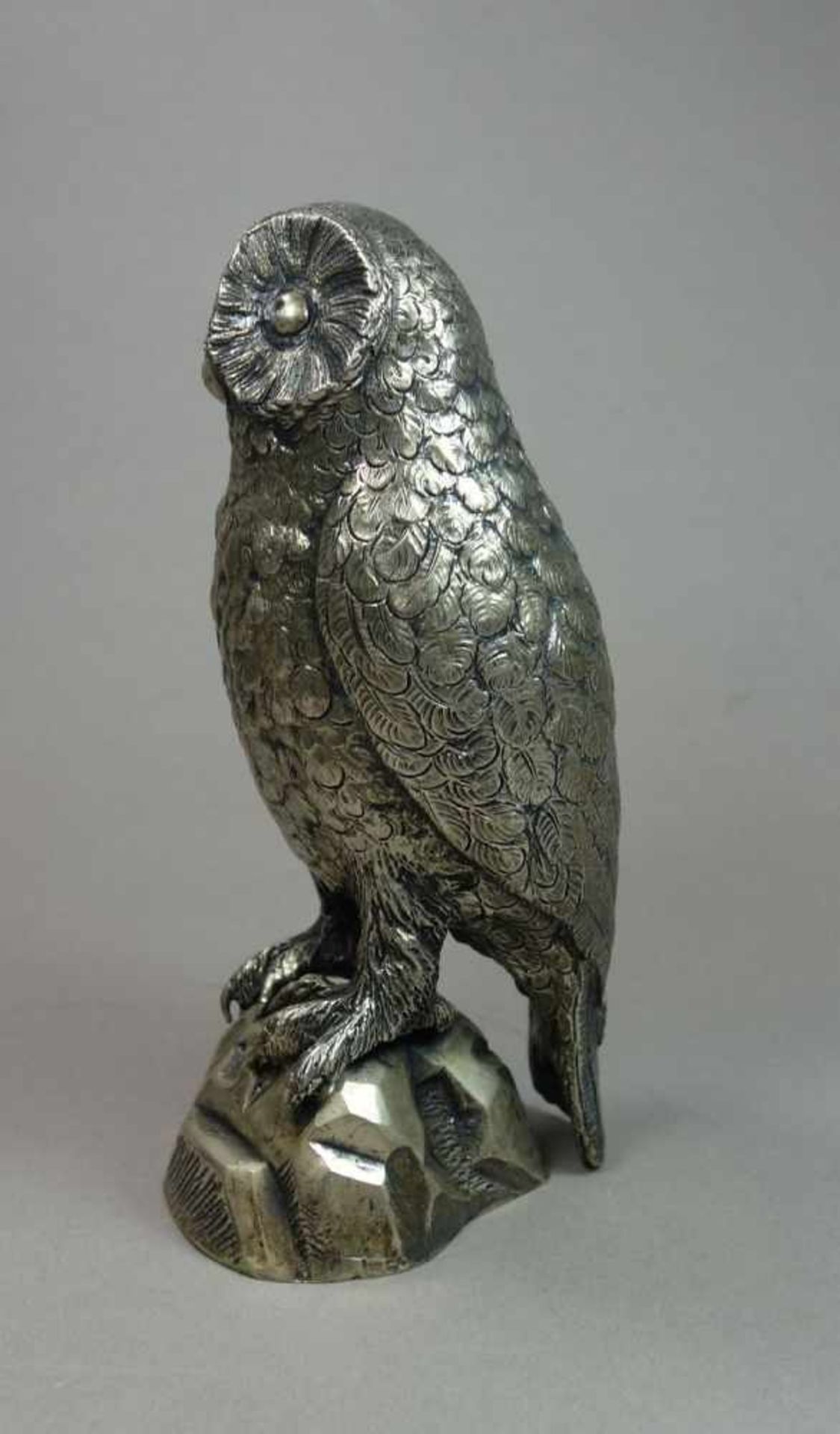 SILBERNE VOLLPLASTISCHE EULE / silver owl figure, 20. Jh., 830er Silber, 306 Gramm, deutsch. Gemarkt - Bild 3 aus 9