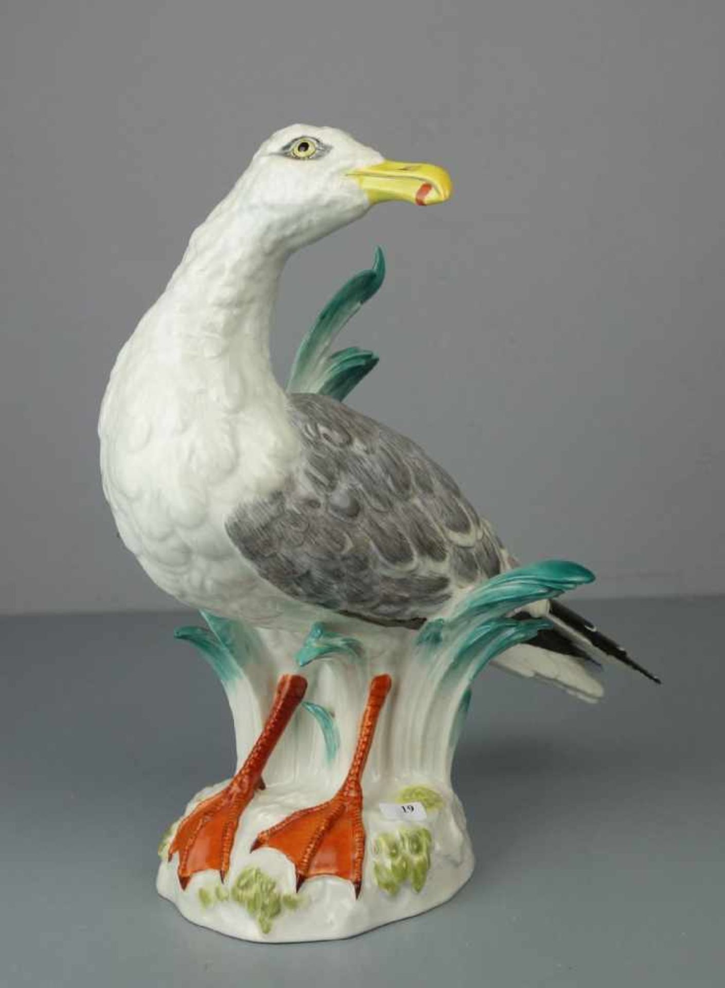 PORZELLANFIGUR "MÖWE / SEEMÖVE" / seagull, Manufaktur Meissen, unterglasurblaue Schwertermarke (1. - Image 6 of 7