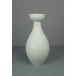 VASE, Weissporzellan, Manufaktur Rosenthal, Marke gültig ab 1957, Entwurf und Modell von Björn