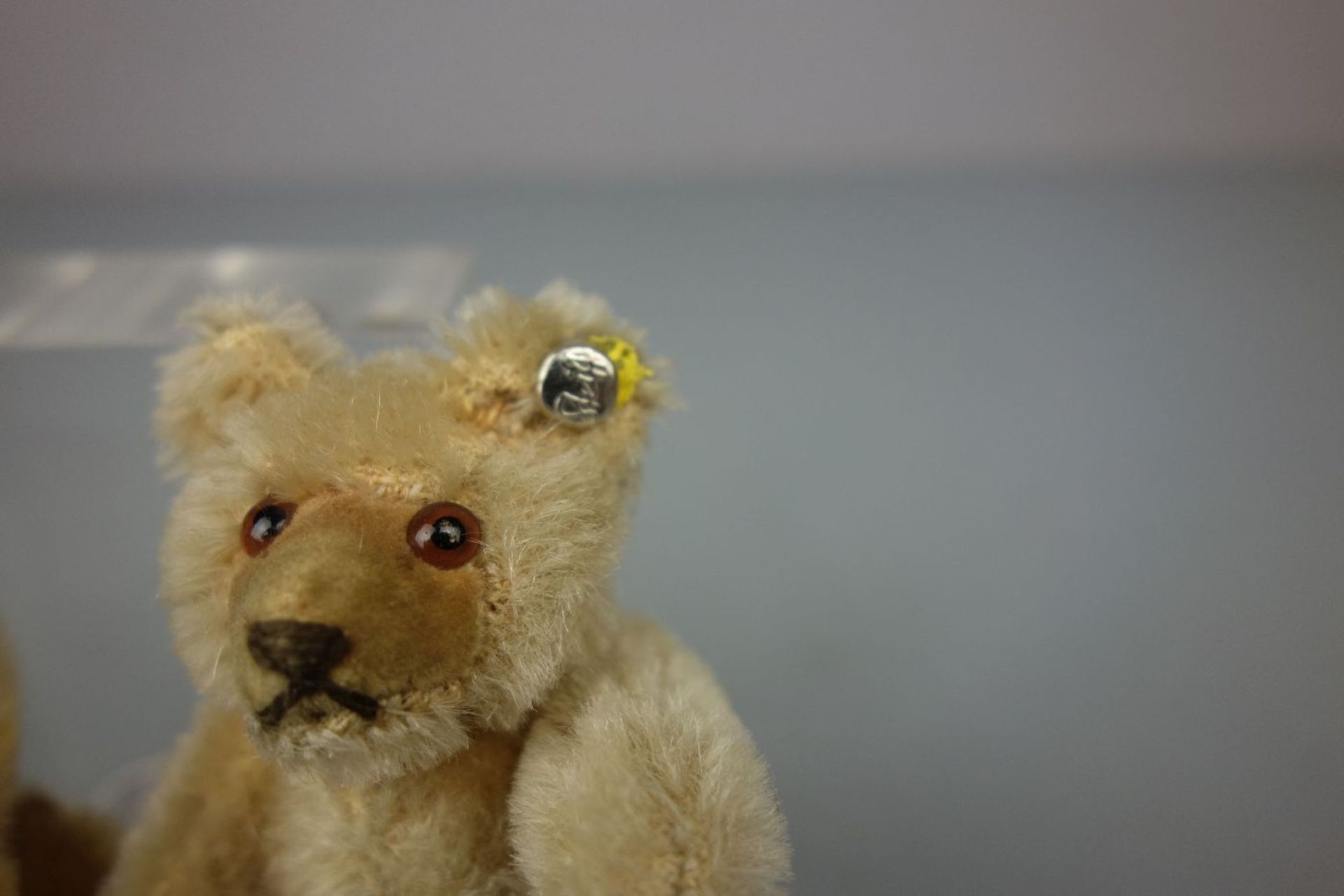 PLÜSCHTIERE / TEDDYBÄREN: Konvolut Miniatur Teddys / Bären - 6 Stück / six teddy bears, 20. Jh., - Bild 5 aus 8