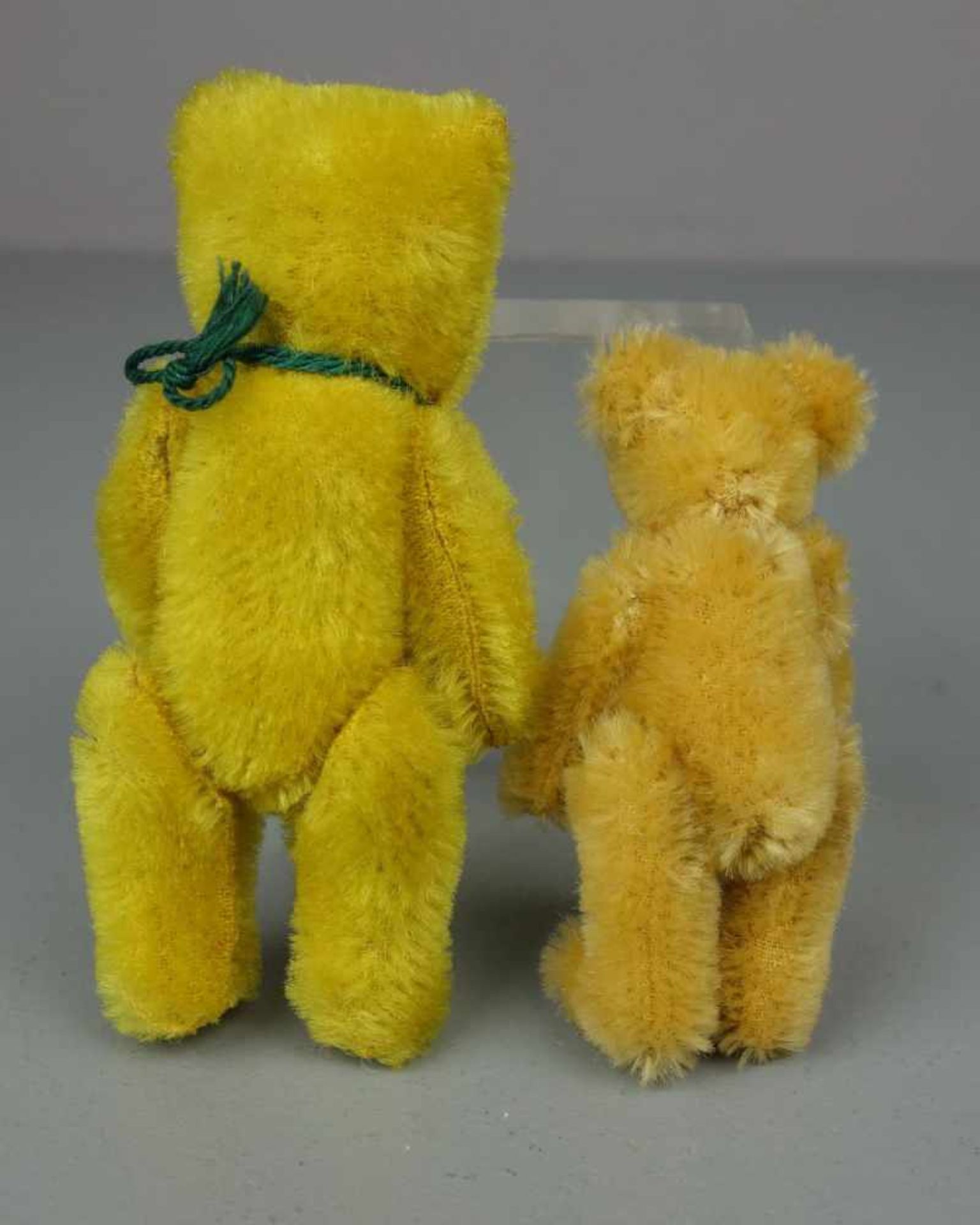 PLÜSCHTIERE / TEDDYBÄREN: Konvolut Miniatur Teddys / Bären - 6 Stück / six teddy bears, 20. Jh., - Bild 8 aus 8