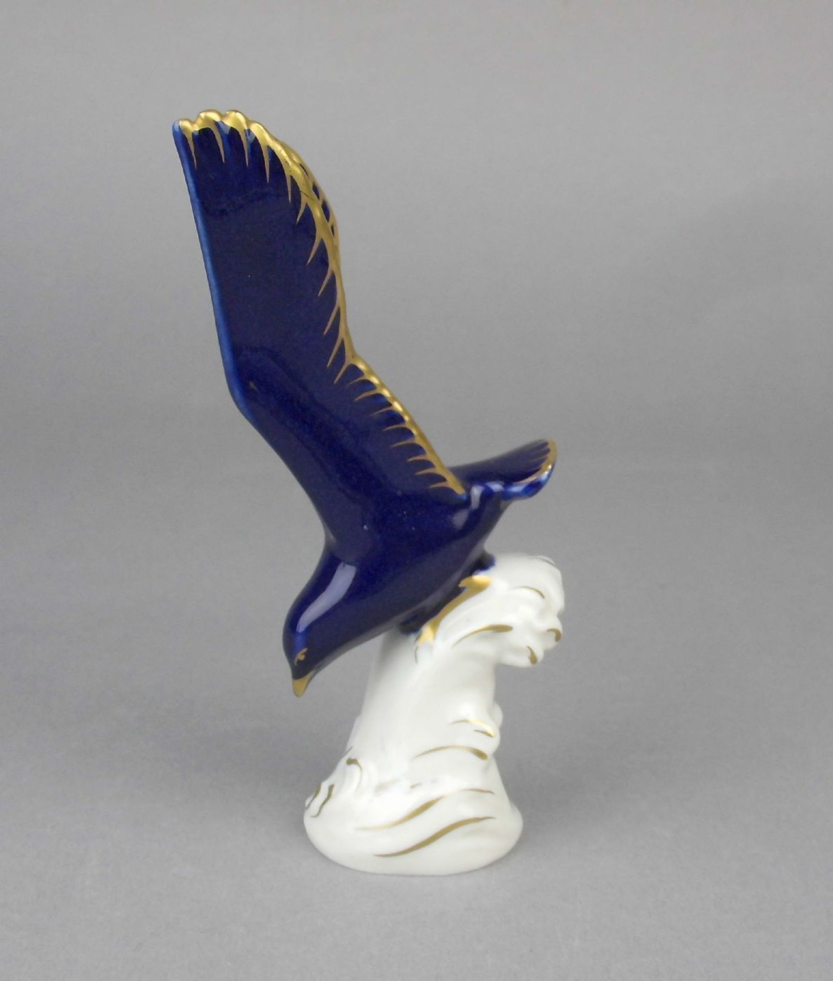 PORZELLANFIGUR / porcelain figure: "Möwe", Manufaktur Rudolf Kämmer in Volkstedt, Marke seit 1953. - Bild 2 aus 4