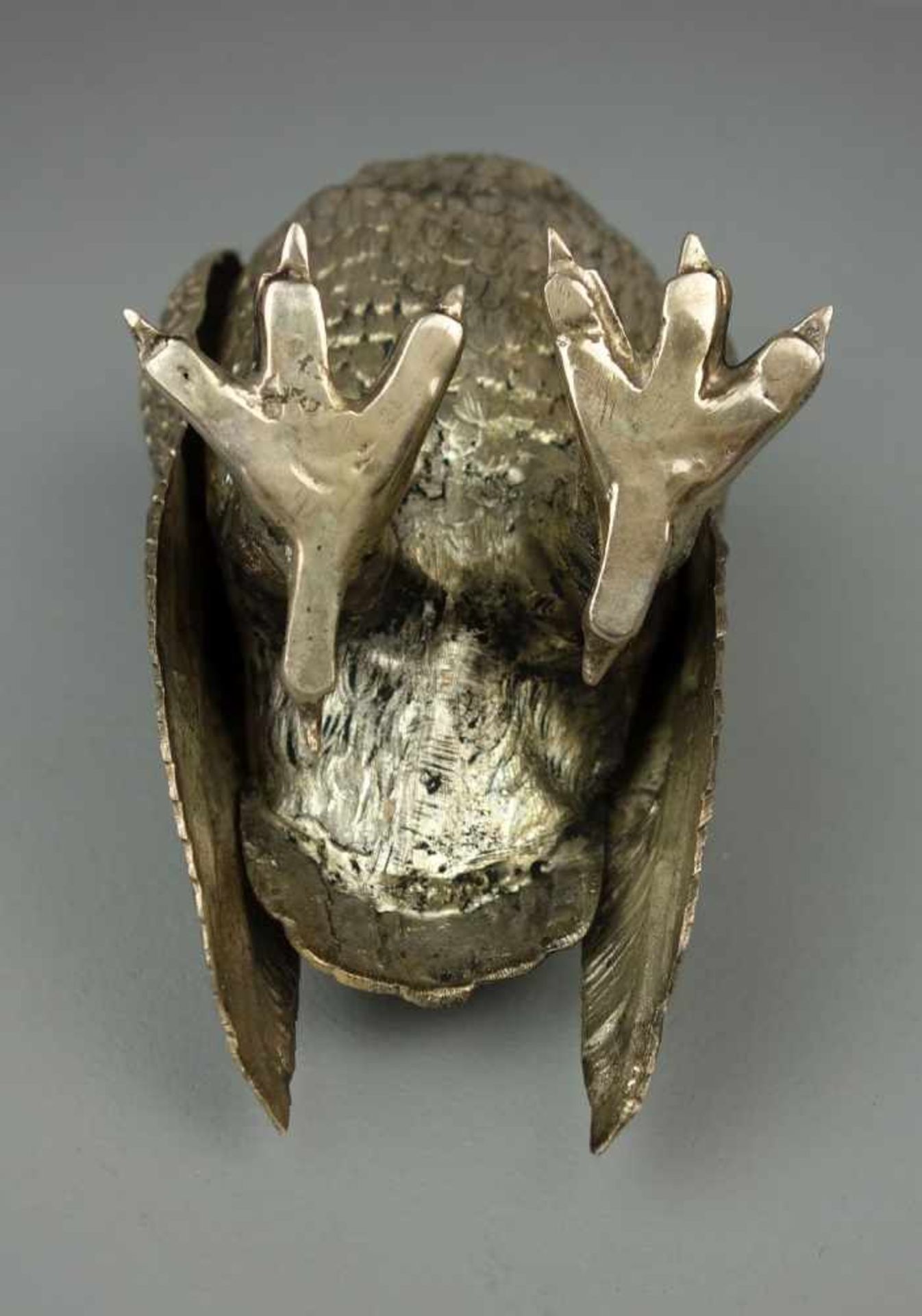 GROSSE SILBERNE VOLLPLASTISCHE EULE / SCHLEIEREULE / silver owl figure, 20. Jh., 835er Silber, 696 - Image 7 of 9