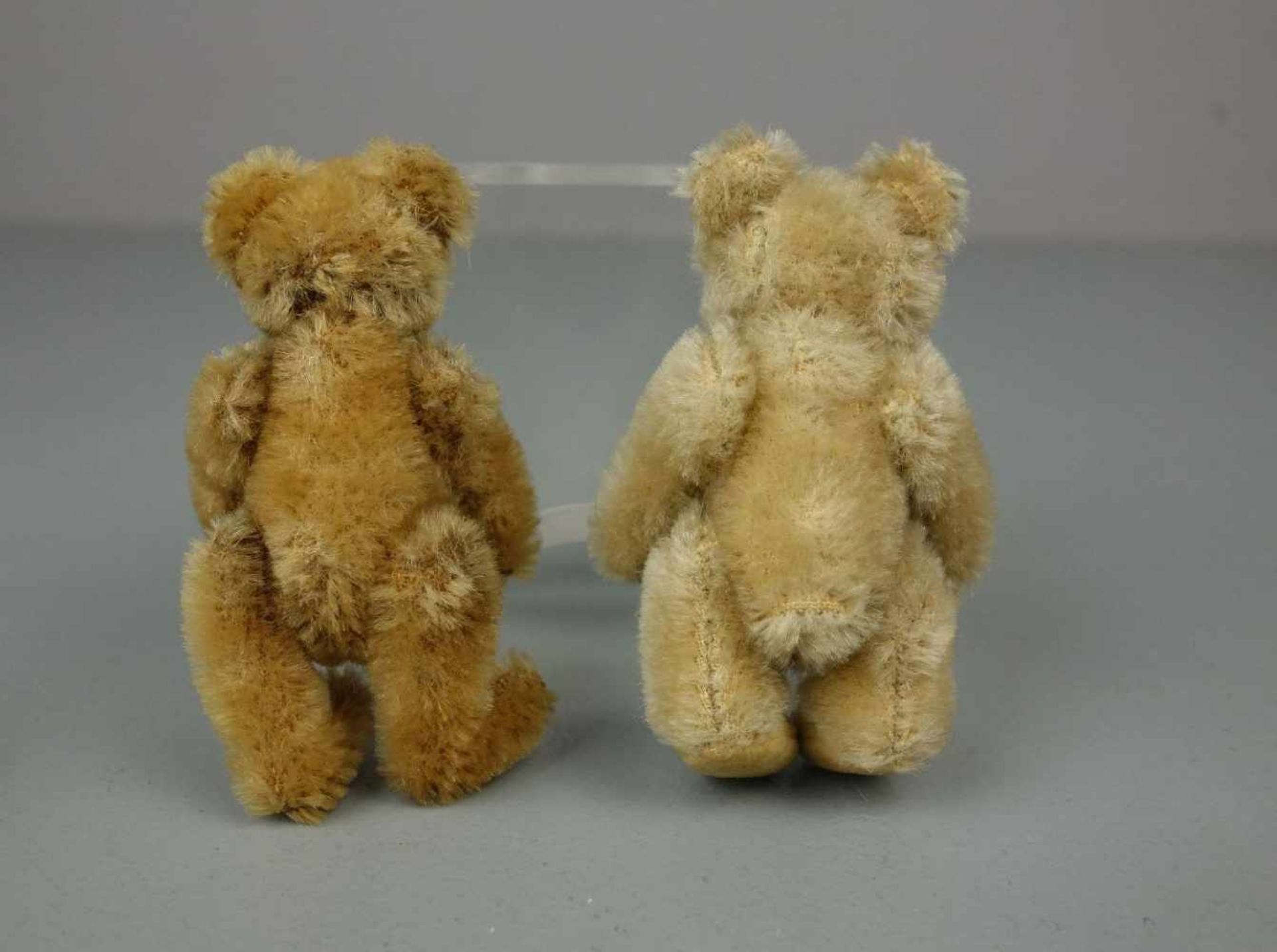 PLÜSCHTIERE / TEDDYBÄREN: Konvolut Miniatur Teddys / Bären - 6 Stück / six teddy bears, 20. Jh., - Bild 6 aus 8