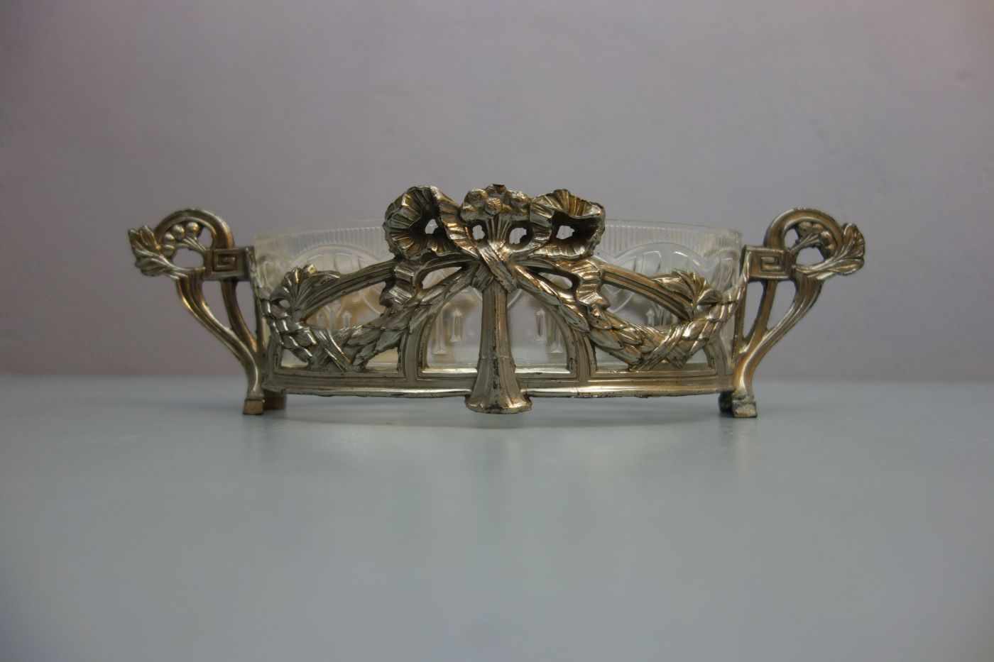 JUGENDSTIL - JARDINIERE / art nouveau jardiniere / flower bowl, versilbertes Metall und Glas, um - Bild 3 aus 4