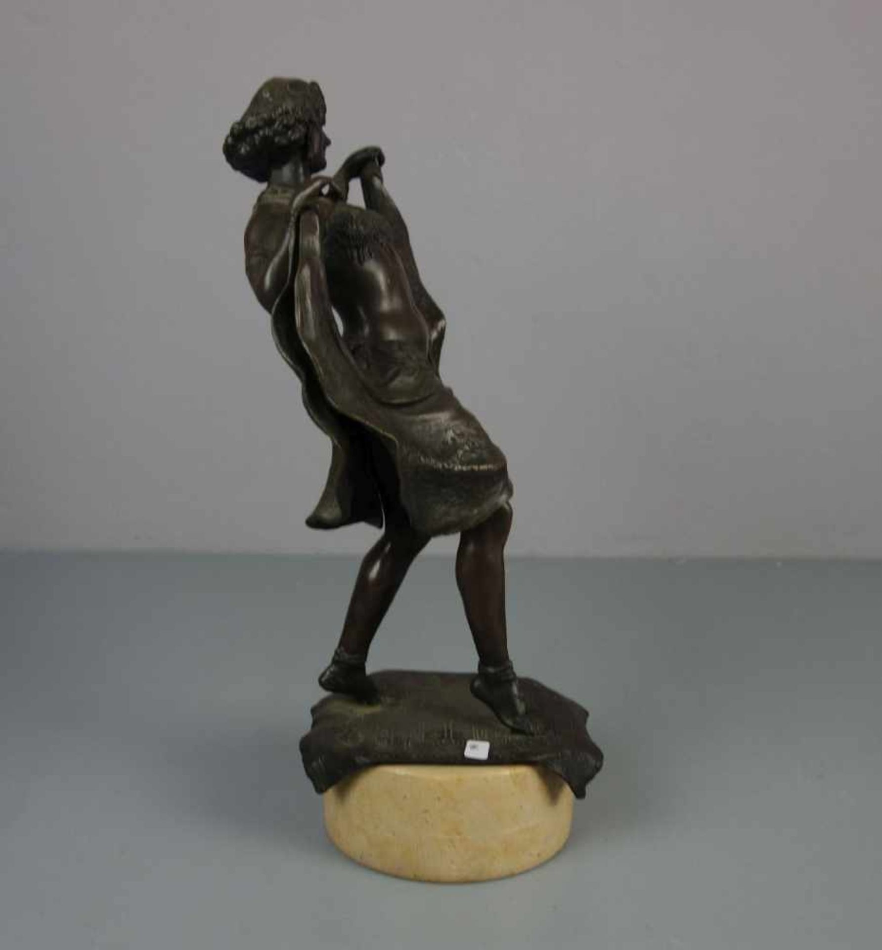 ANONYMUS (Bildhauer des 20. Jh.), Skulptur / sculpture: "Orientalische Tänzerin / Odaliske", - Image 5 of 6