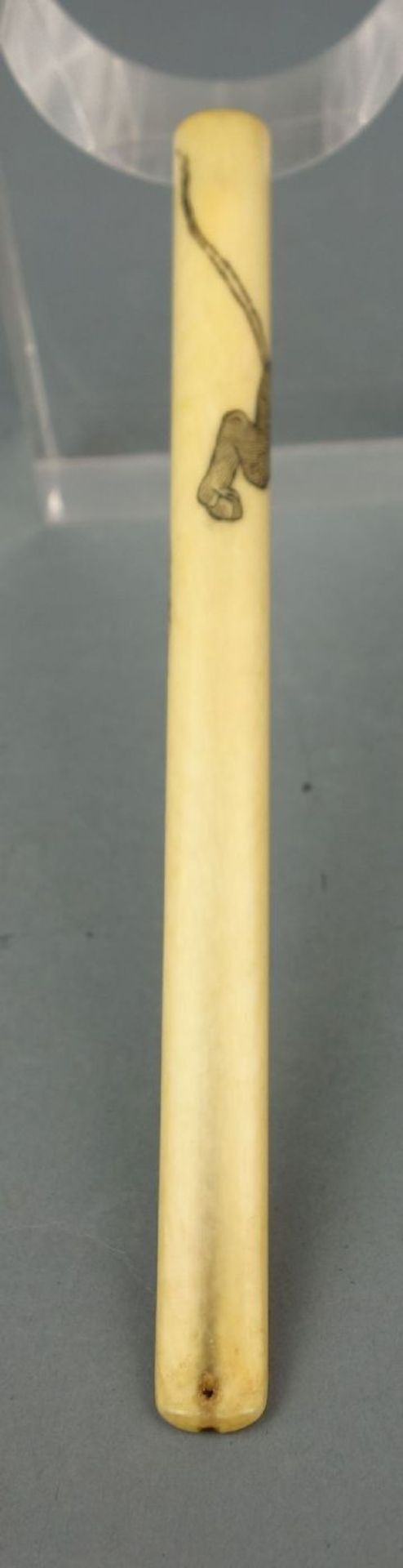 ZIGARETTENSPITZE MIT PANTHER - MOTIV / ivory cigarette holder with a black panther, Elfenbein, - Image 3 of 4