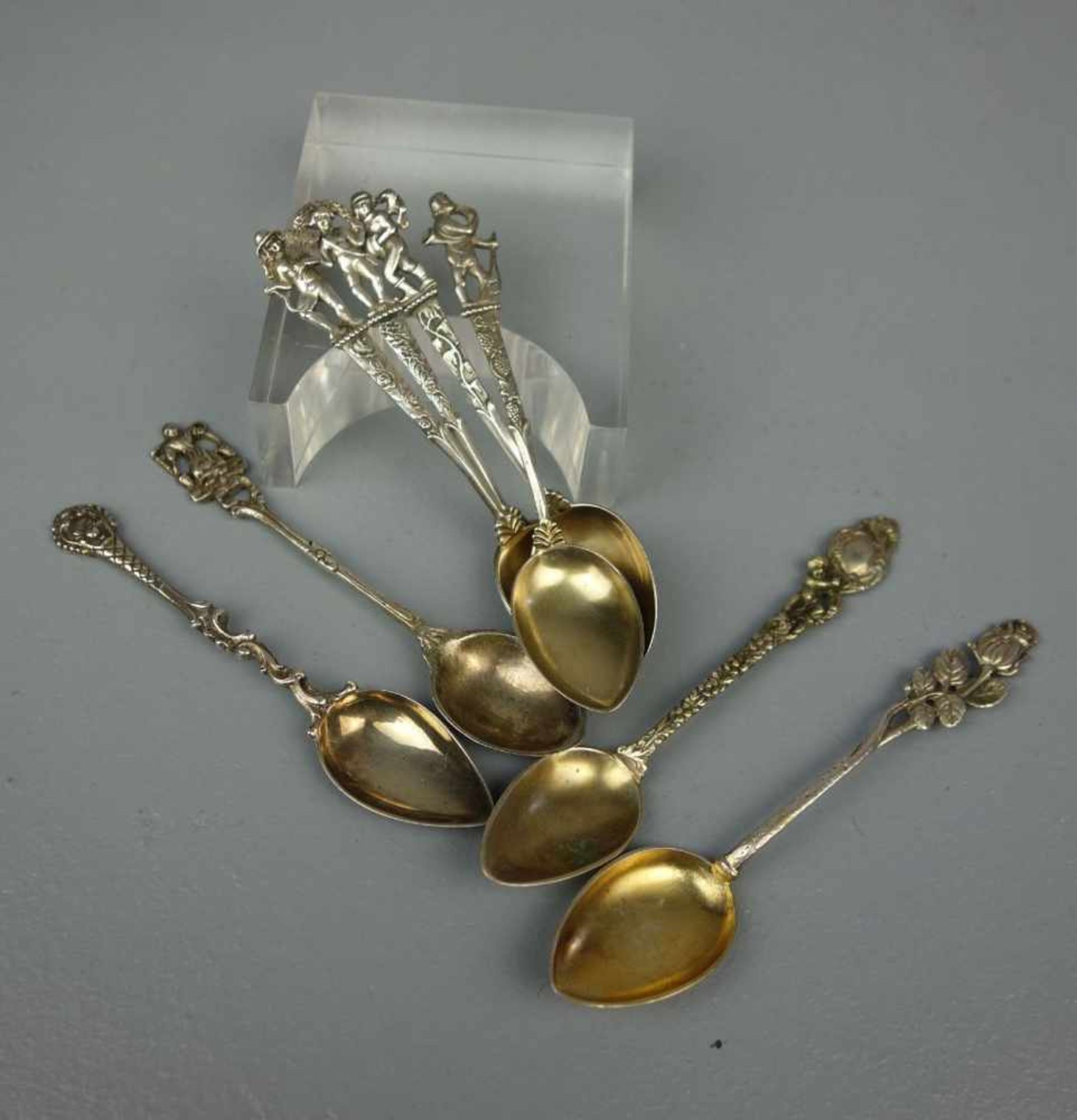8 KLEINE LÖFFEL / MOKKALÖFFEL / mocha spoons, 20. Jh., Silber, Laffen partiell mit Restvergoldung.