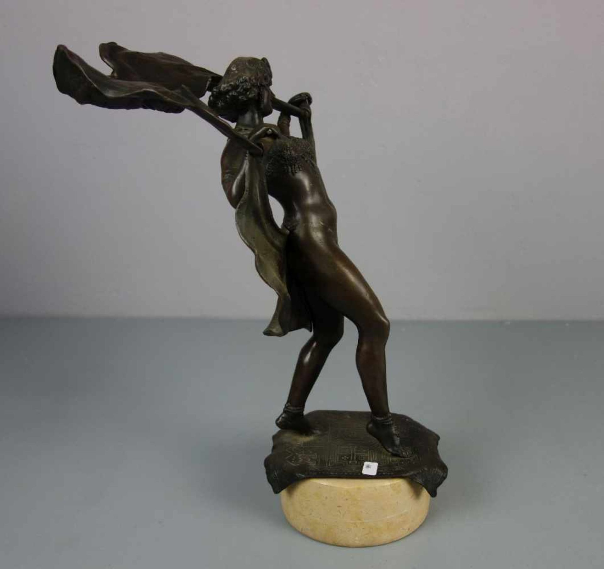 ANONYMUS (Bildhauer des 20. Jh.), Skulptur / sculpture: "Orientalische Tänzerin / Odaliske", - Image 6 of 6