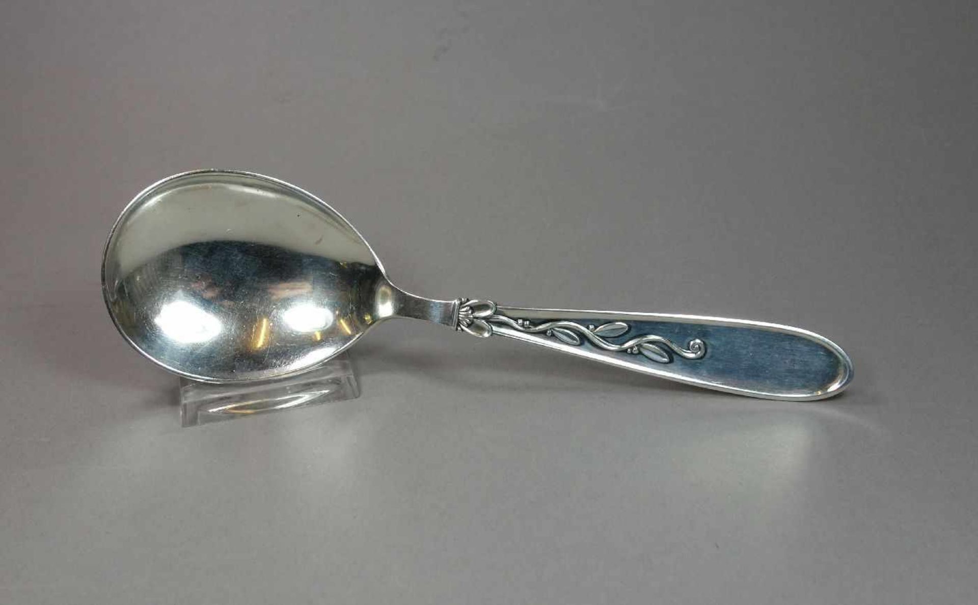 SILBER-LÖFFEL / GROSSER VORLEGELÖFFEL / silver spoon, 826er Silber (49,7 Gramm), Dänemark,