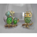 2 FIGÜRLICHE BROSCHEN "EULEN" / two owl brooches, 20. Jh., 800er Silber, gemarkt mit ungedeuteter