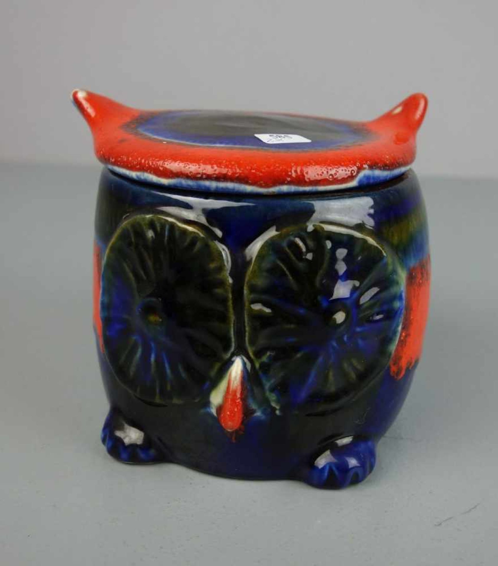 KÜNSTLERKERAMIK: EULEN-DECKELDOSE und EULEN-SPARDOSE / two pottery owls, Mitte 20. Jh., 1 x unter - Bild 5 aus 8