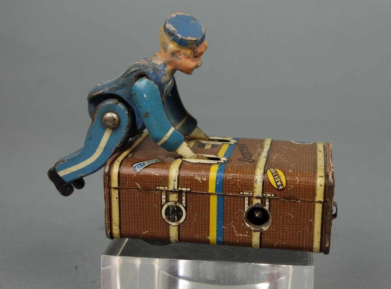 BLECHSPIELZEUG / tin toy: "Gescha Express Koffer Boy", Nr. 57-1, Firma Schmidt, Nürnberg, patentiert - Image 3 of 4