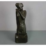 CANTRÉ, JOZEF ( Gent 1890-1957 ebd.), Skulptur / sculpture: "Femme Nue" / "Sinnende", Bronze,