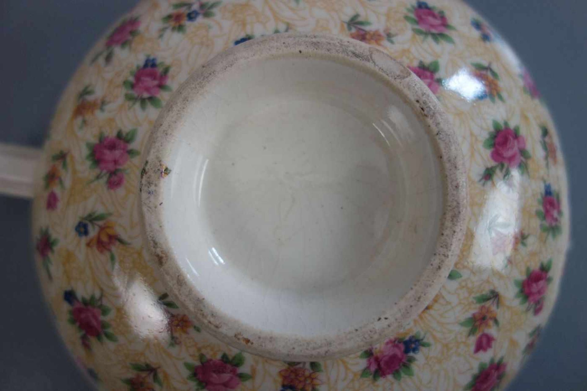 ART DÉCO TETE A TETE: Teekanne, Milchkännchen, Zuckerdose und 2 Tassen mit Untertassen, Keramik, - Image 5 of 5