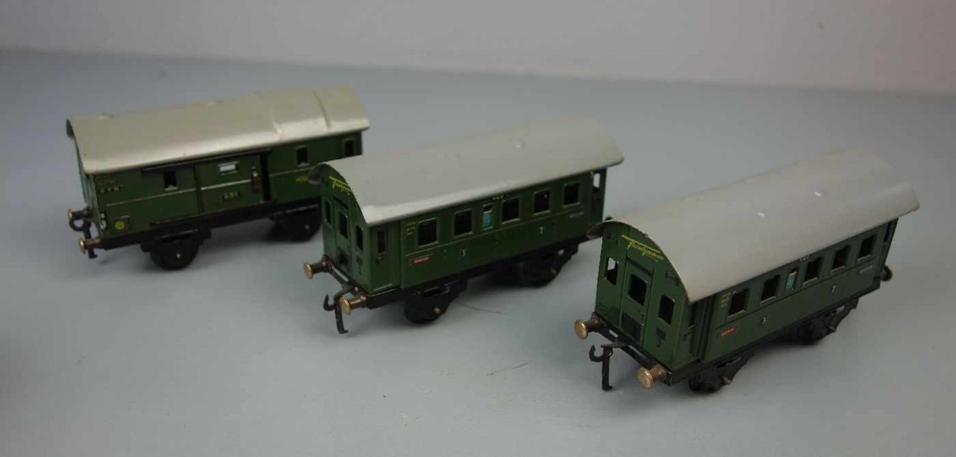 BLECHSPIELZEUG / EISENBAHN-SET: Dampflok-Set im Karton / tin toy railway, um 1950, Manufaktur - Bild 5 aus 12