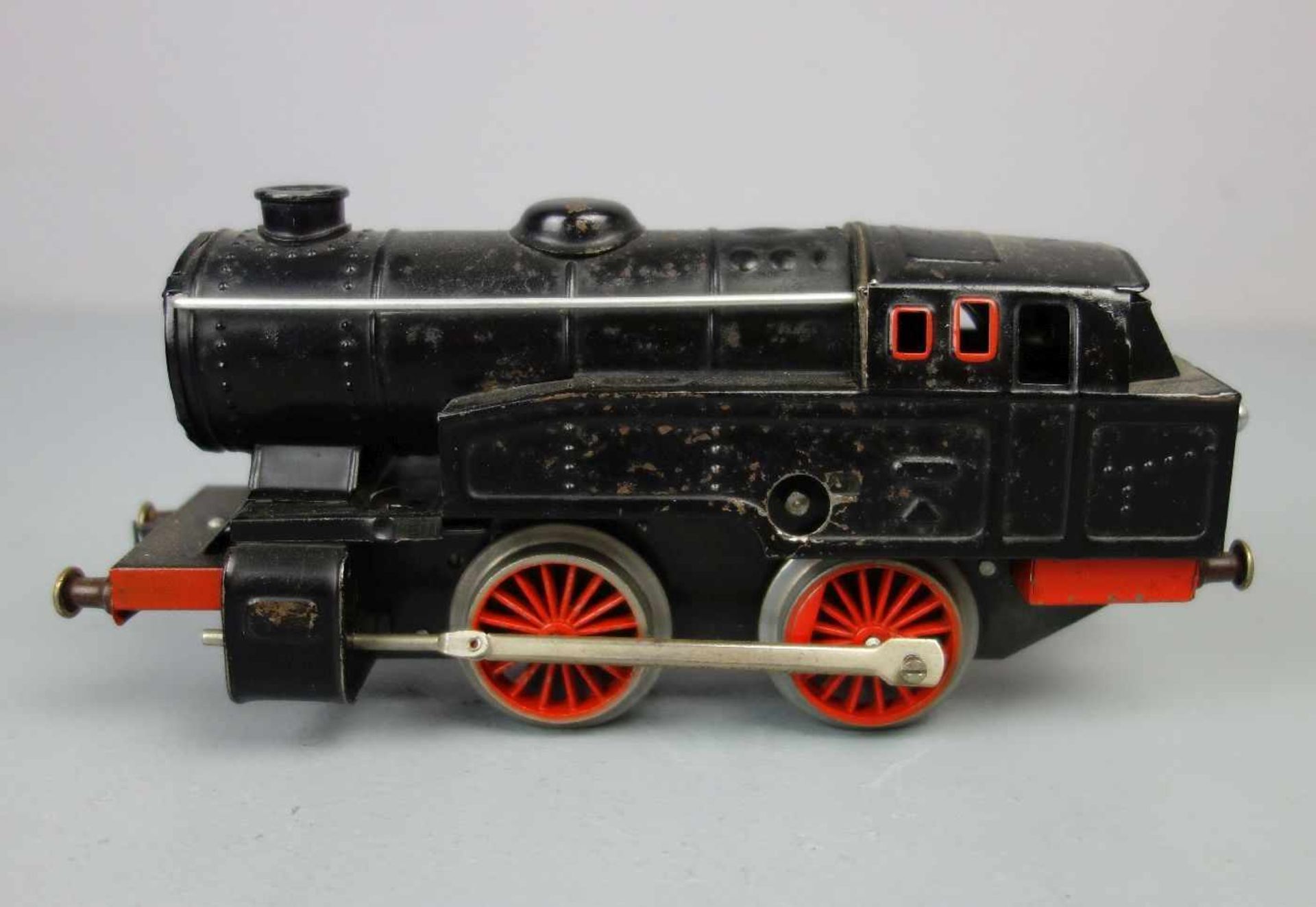 BLECHSPIELZEUG / EISENBAHN-SET: Dampflok-Set im Karton / tin toy railway, um 1950, Manufaktur - Bild 8 aus 12