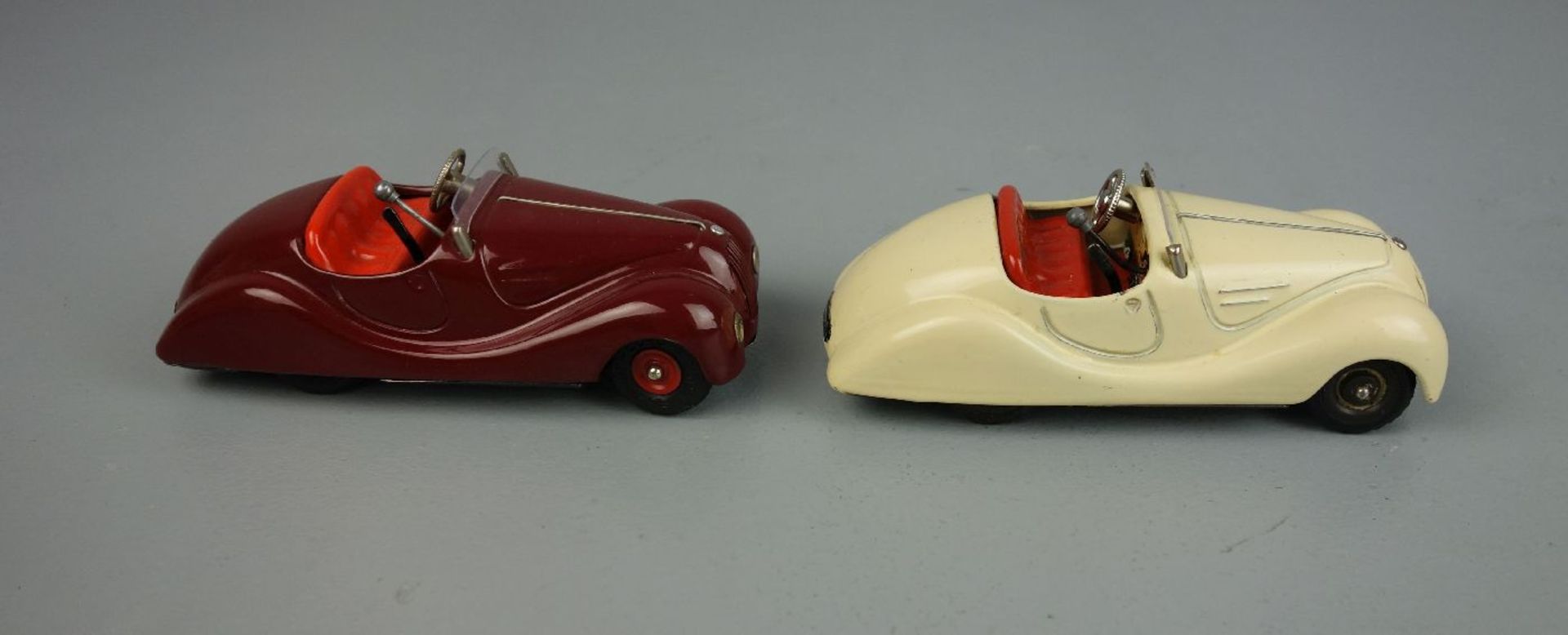 BLECHSPIELZEUGE / FAHRZEUGE: 3 Examico Autos / tin toy cars, Mitte 20. Jh., Manufaktur Schuco / - Bild 9 aus 10