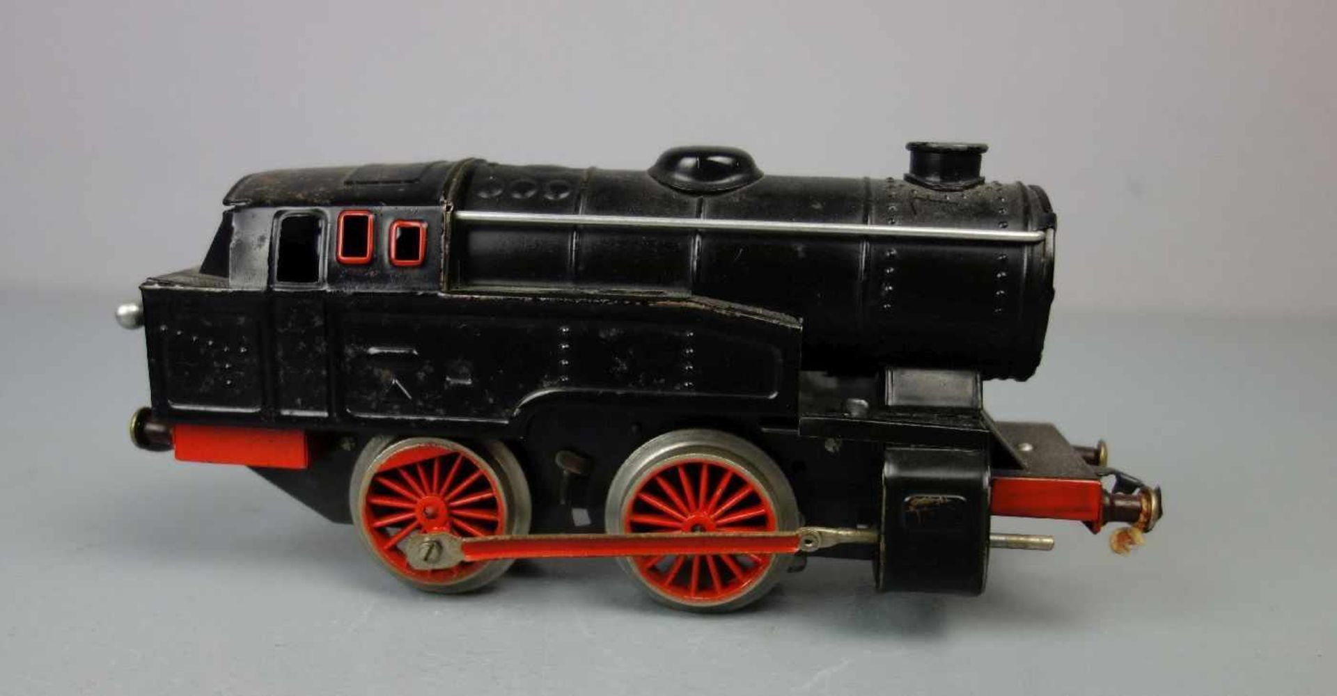 BLECHSPIELZEUG / EISENBAHN-SET: Dampflok-Set im Karton / tin toy railway, um 1950, Manufaktur - Bild 10 aus 12