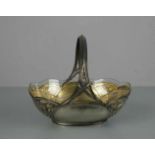 JUGENDSTIL HENKELSCHALE / OBSTSCHALE / art nouveau bowl, um 1900, Metall und Glas, ungemarkt.