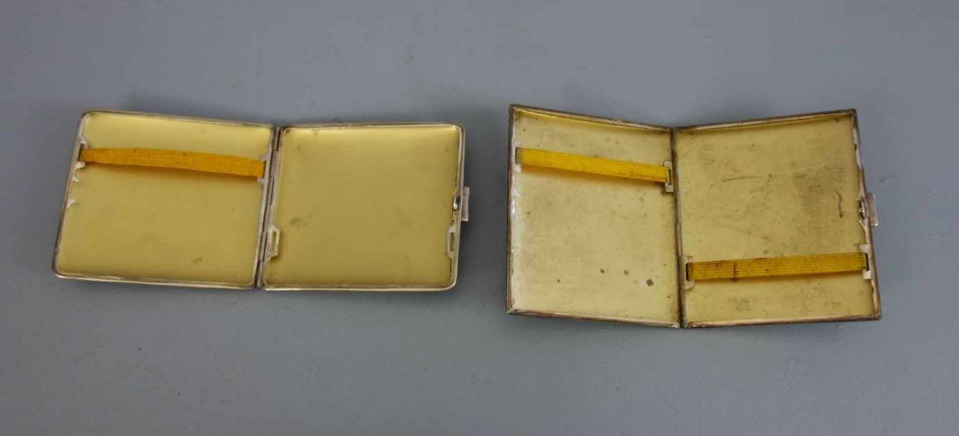 ZWEI ZIGARETTEN-ETUIS / VISITENKARTEN-ETUIS / two cigarette cases, Alpacca, 1. H. 20. Jh.. - Image 3 of 3