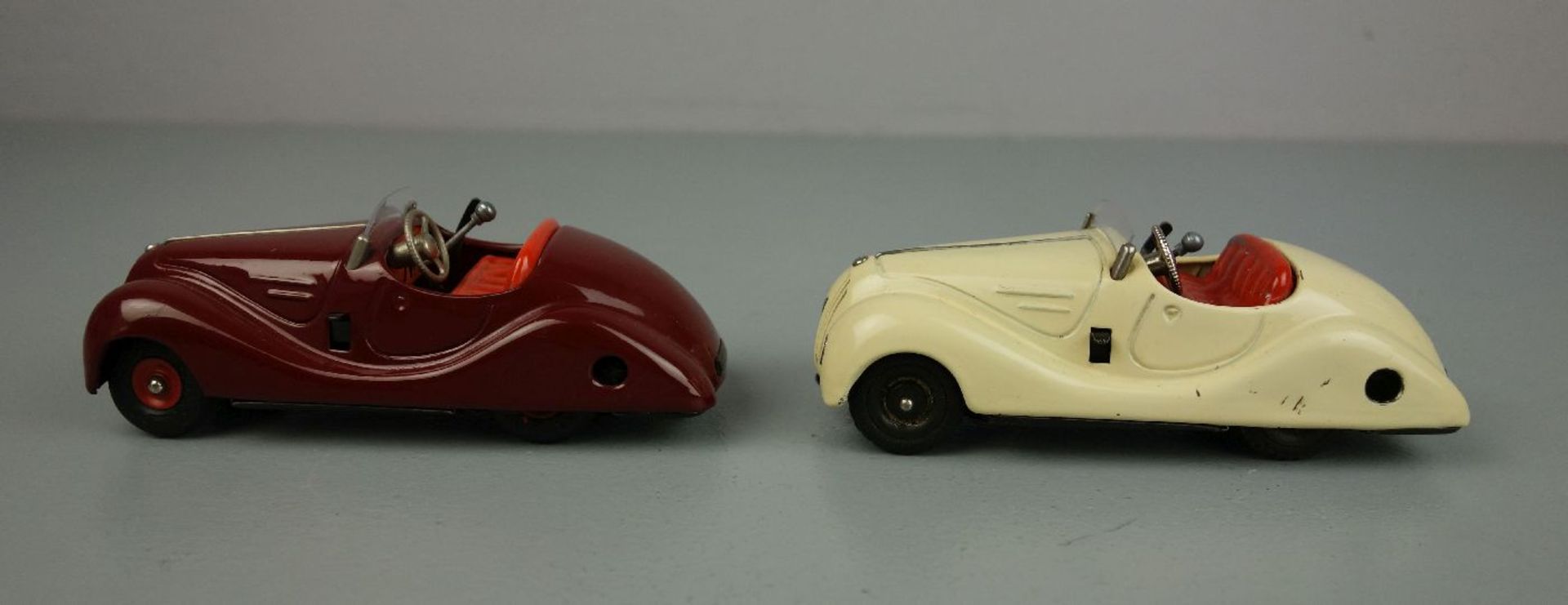 BLECHSPIELZEUGE / FAHRZEUGE: 3 Examico Autos / tin toy cars, Mitte 20. Jh., Manufaktur Schuco / - Bild 6 aus 10