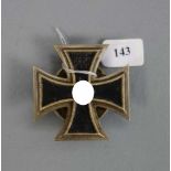 ORDEN / EHRENZEICHEN / medal: EISERNES KREUZ - 1. Klasse, WK II / "Drittes Reich", flach, mit