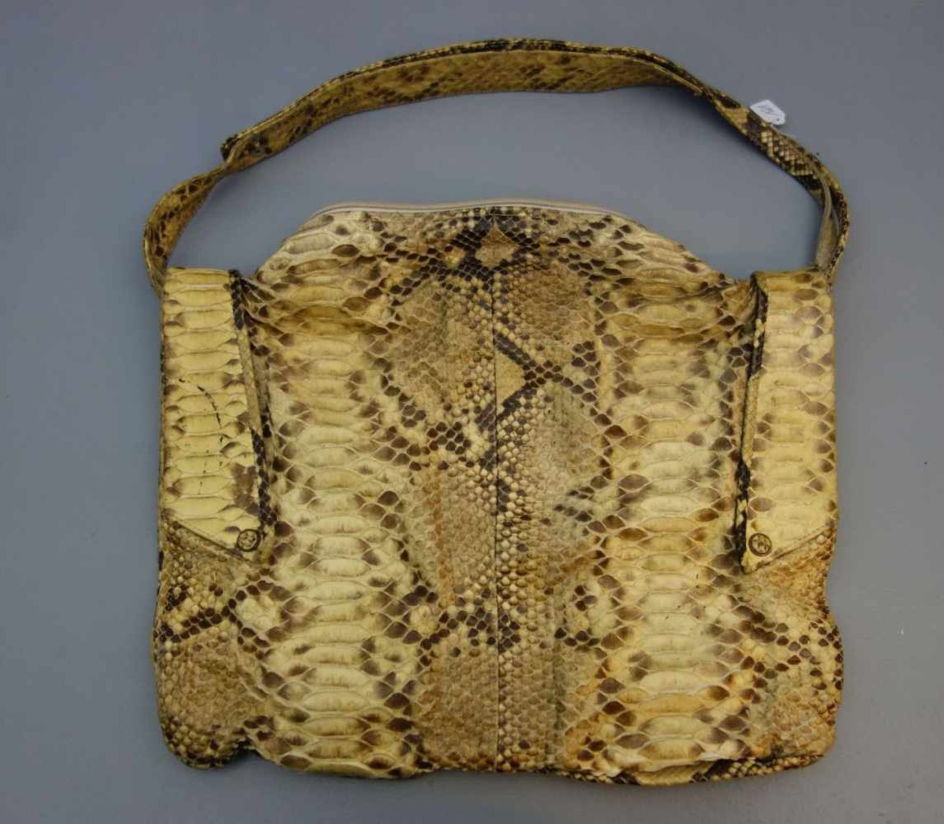 SCHLANGENLEDER - TASCHE / handbag - leather of a snake, Tasche in Beutelform mit kurzem Trageriemen,