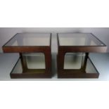 PAAR TISCHE / BEISTELLTISCHE / pair of tables, Karreeform, 1960er Jahre. Dunkelbraun lasierte