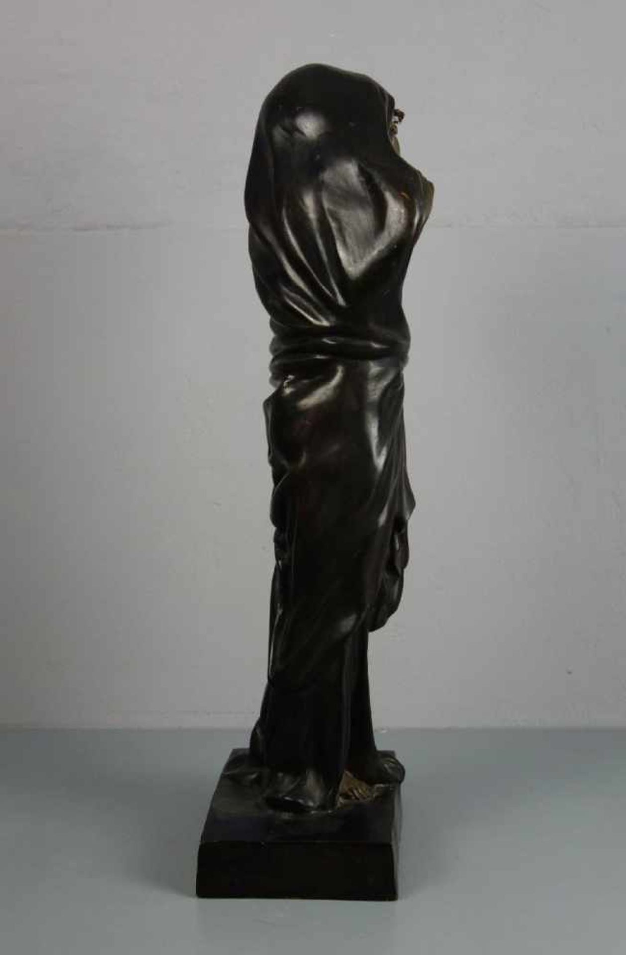 nach BARRIAS, ERNEST (1841-1905), Skulptur / sculpture: "La Nature se Dévolaint à la Science ( - Bild 4 aus 5