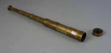 FERNROHR / TELESKOPFERNROHR / MONOKULAR - TELESKOP / telescope, um 1900. Messing, konische Form,