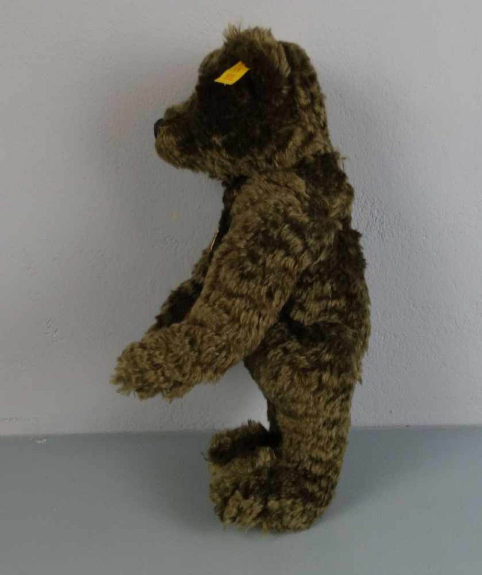 PLÜSCHTIER / TEDDYBÄR - "Classic Teddybär 1920" / teddy bear, 2. H. 20. Jh., Mohair und Filz; - Bild 4 aus 5